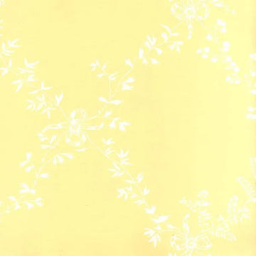 Closeup of a wallpaper showing its Floral, Neutrals, Trellis, Two-tone, Yellow pattern, color, and subtle texture.