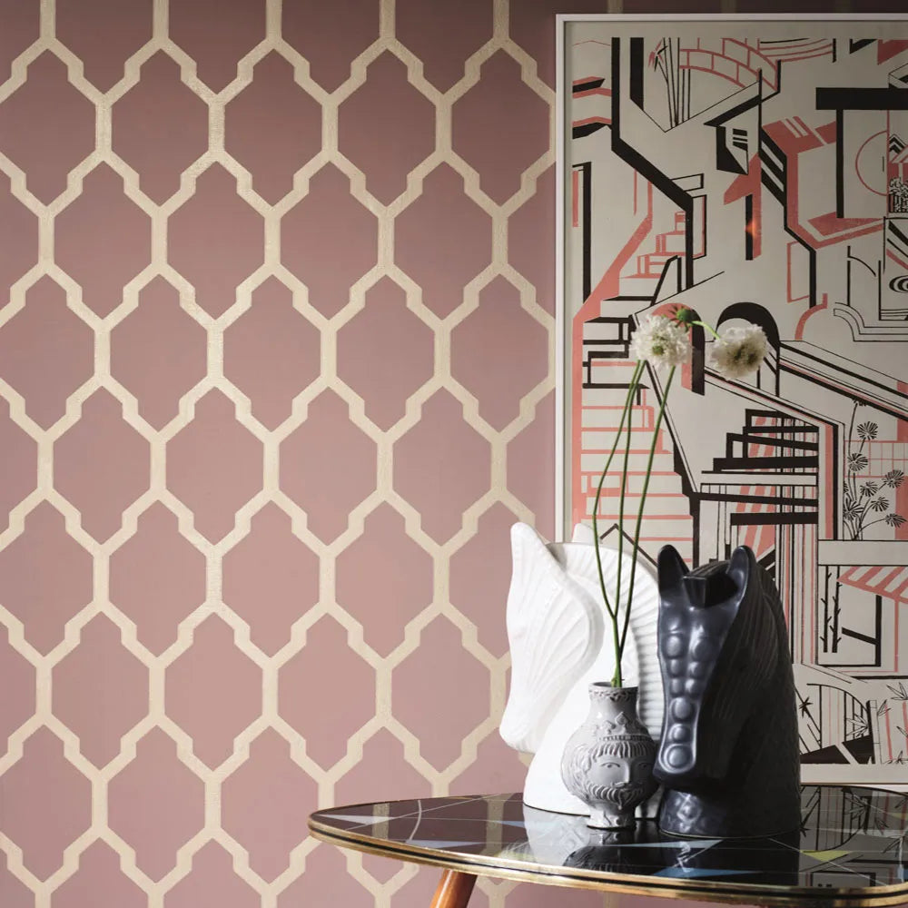 Closeup of a wallpaper showing its Contemporary, Geometric, Metallic, Pink, Trellis, Two-tone pattern, color, and subtle texture.