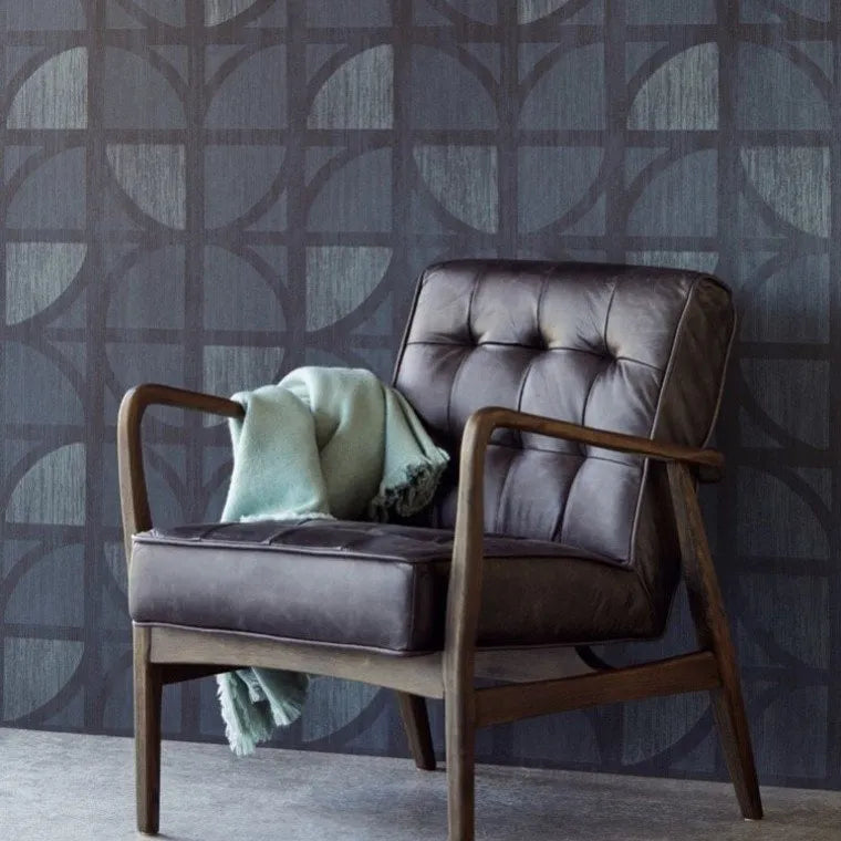 Closeup of a wallpaper showing its Art-Deco, Contemporary, Dramatic, Geometric, Monochrome, Two-tone pattern, color, and subtle texture.