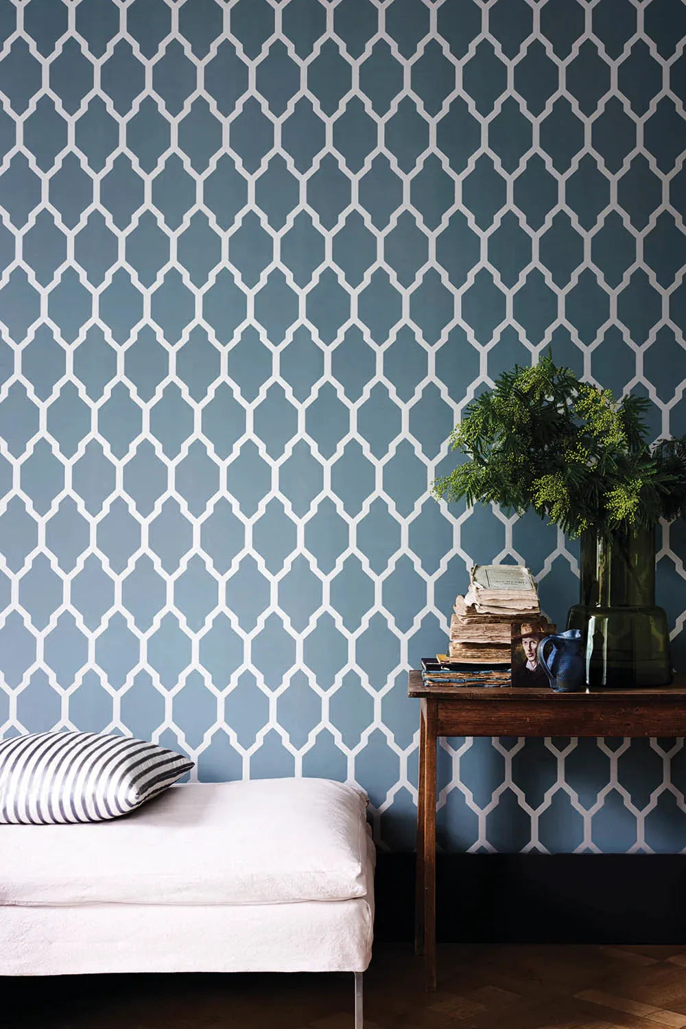 Closeup of a wallpaper showing its Blue, Contemporary, Geometric, Trellis, Two-tone pattern, color, and subtle texture.