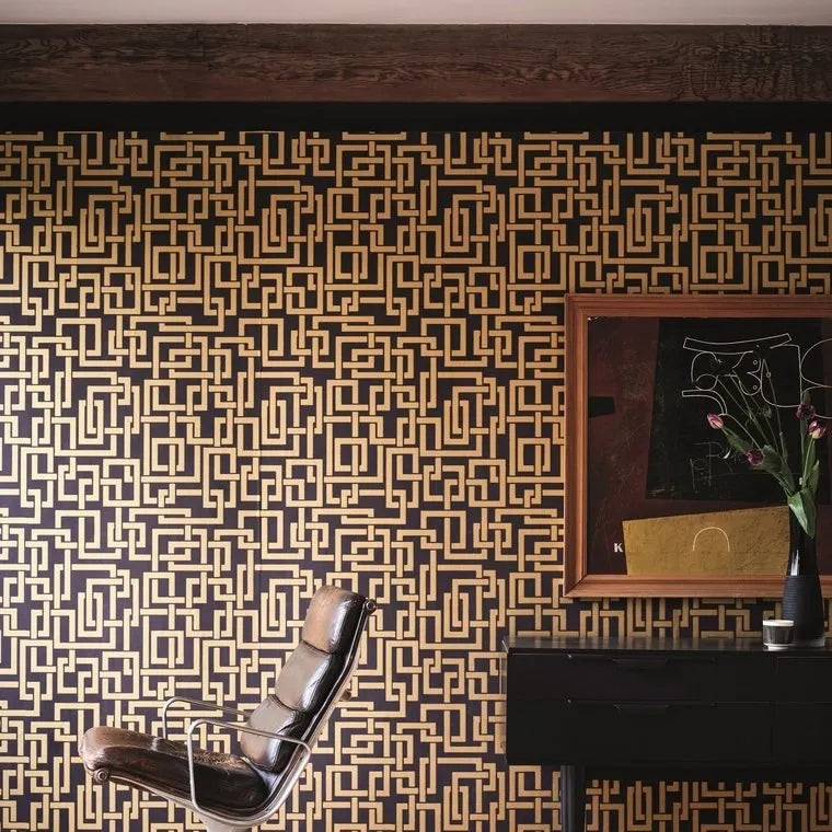 Closeup of a wallpaper showing its Art-Deco, Black, Contemporary, Geometric, Gold, Two-tone pattern, color, and subtle texture.