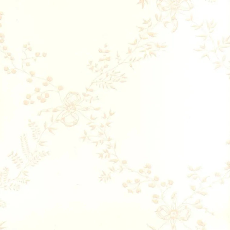 Closeup of a wallpaper showing its Floral, Neutrals, Trellis, Two-tone, Yellow pattern, color, and subtle texture.