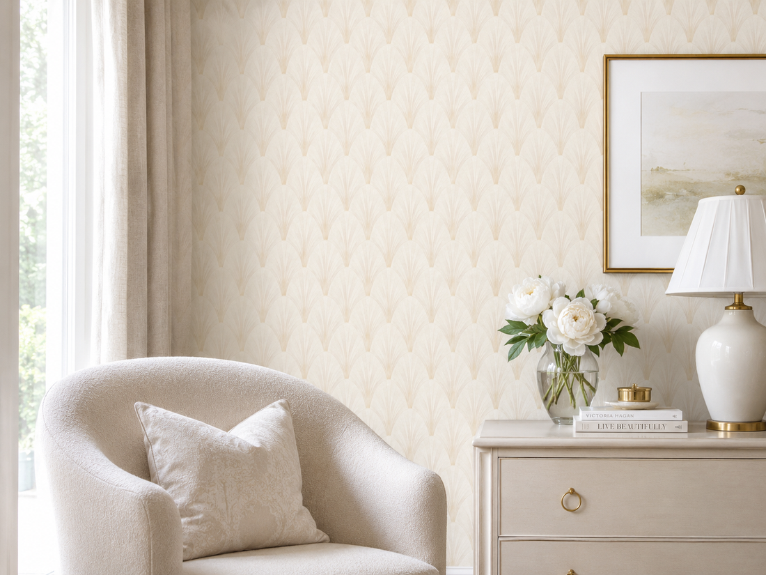 Erismann Elle Decoration Art Deco fan wallpaper in soft cream tones
