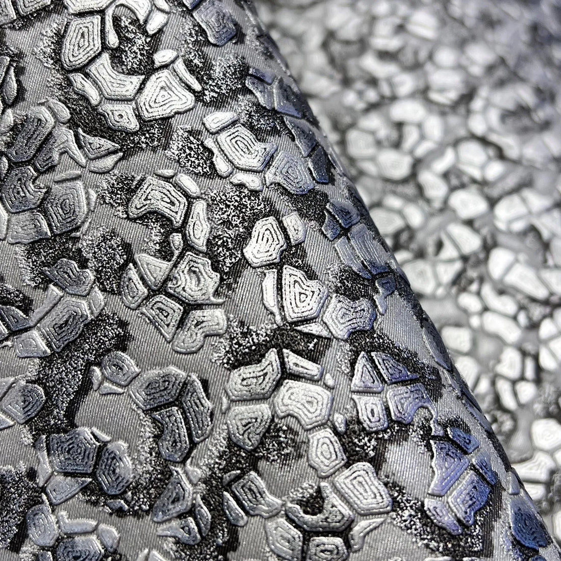 Closeup of a wallpaper showing its Luxury, Silver, Textures, Vinyl pattern, color, and subtle texture.