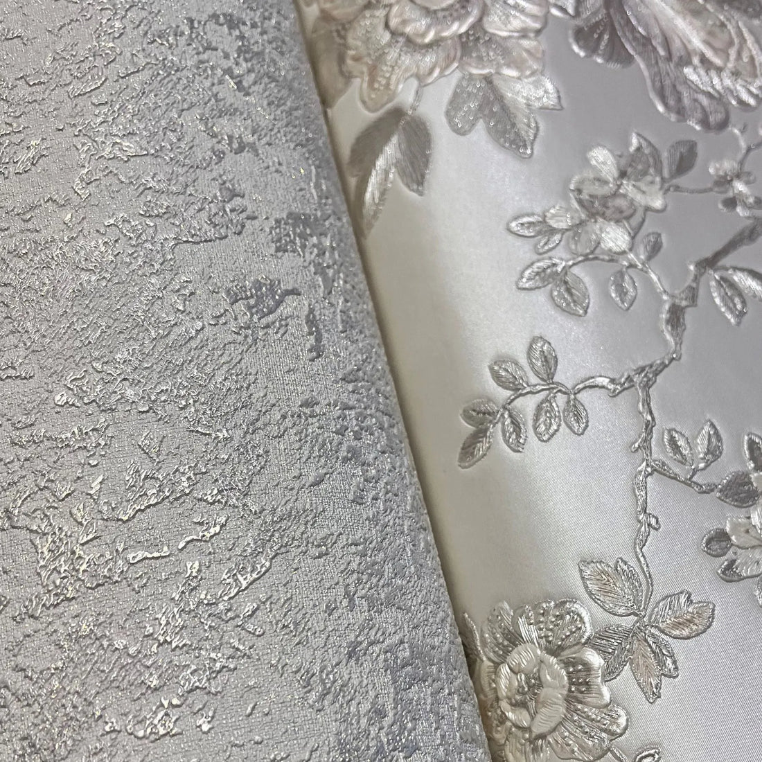 Closeup of a wallpaper showing its Birds, Floral, Luxury, Monochrome, Nature, Silver, Textures, Vinyl pattern, color, and subtle texture.