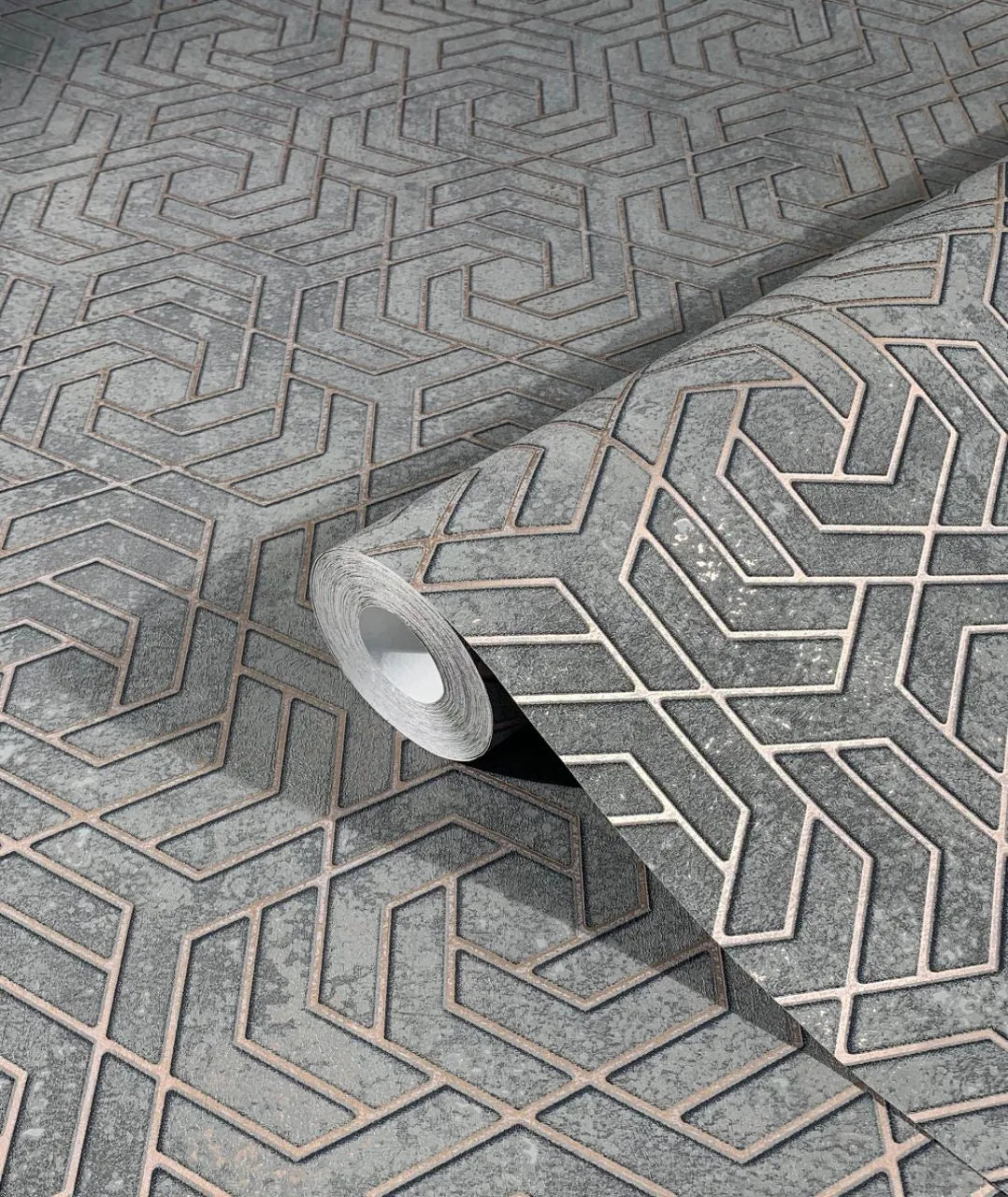 Marburg City Glam 32609 wallpaper shown in a styled detail.