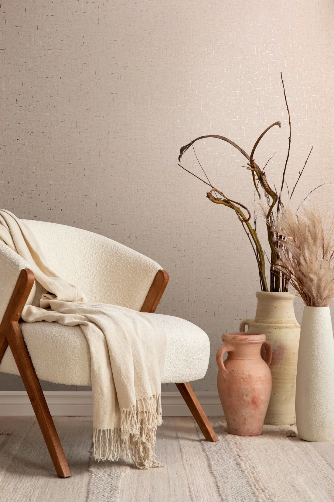 Marburg City Romance 35112 warm beige linen-look textured wallpaper