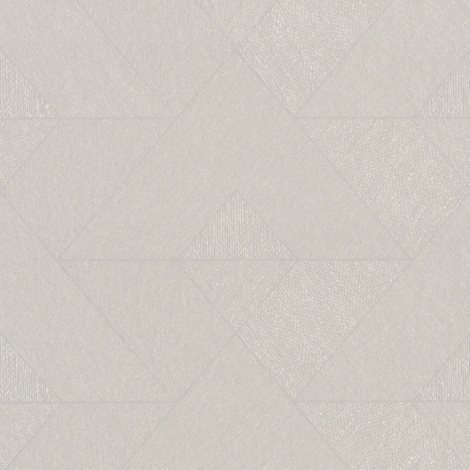 Marburg Naomi 82546 geometric beige wallpaper close-up with tonal polygonal blocks and fabric-effect texture
